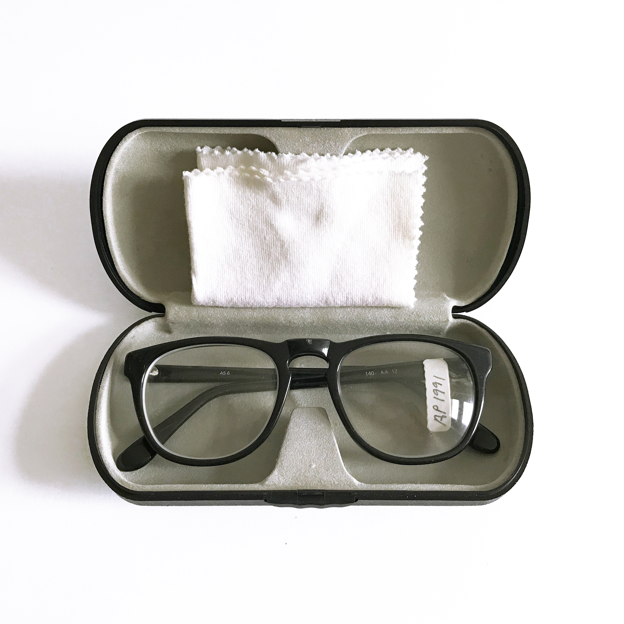 4-eyes by Rosemarie Trockel