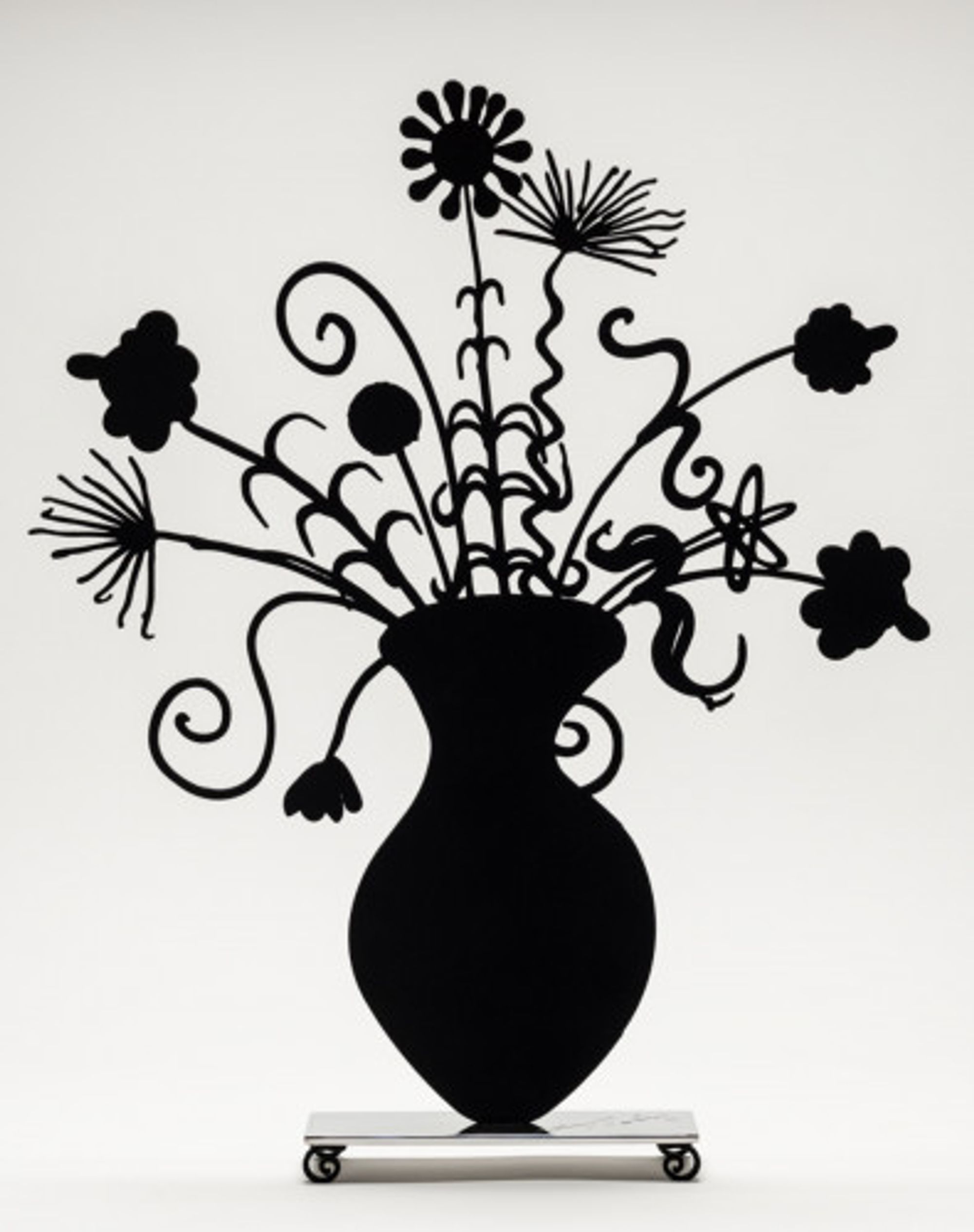 Flores Black by Kenny Scharf