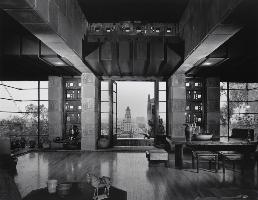 Wright, Freeman House by Julius Shulman