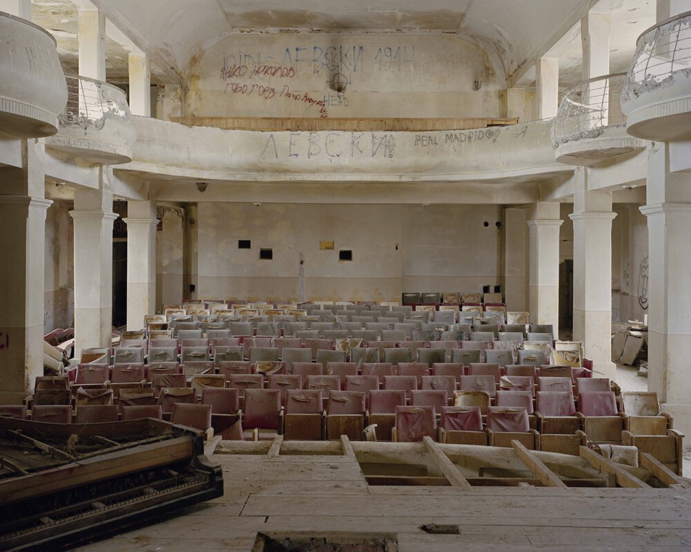 Abandoned Theatre, Dan Court